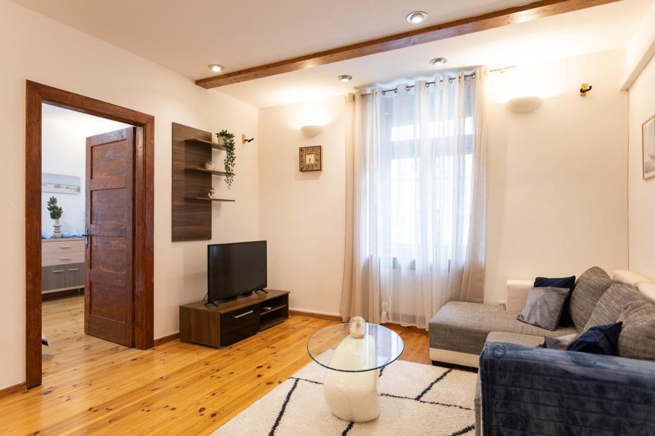 Ferienwohnung Blue Ocean Pearl In Zagreb Exterior foto